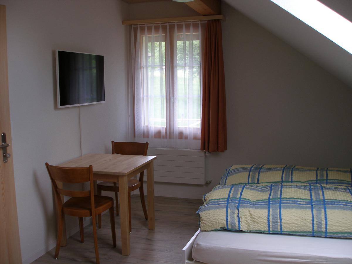 Gasthof Roessli Wyssachen Стая снимка